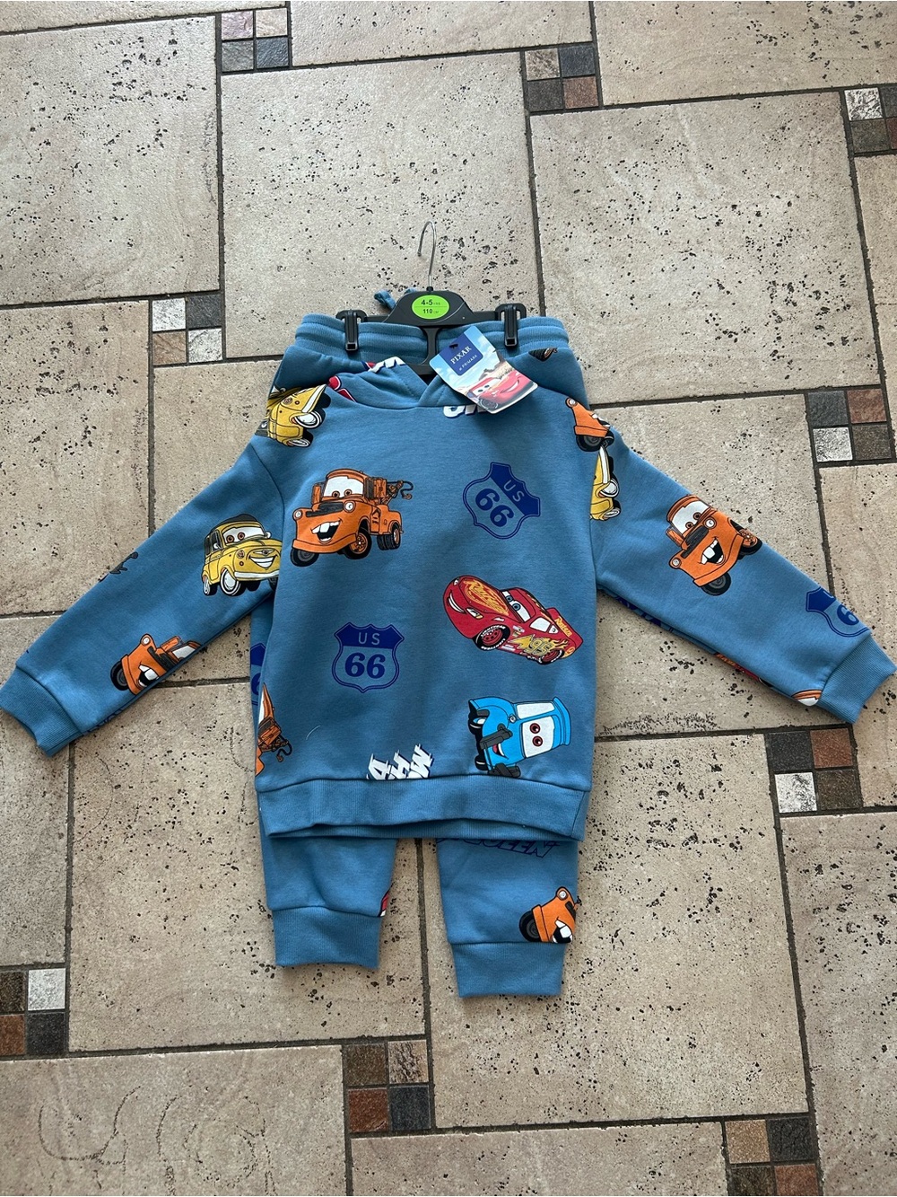 NWT Licensed Disney Pixar McQueen Lightning cars Hoodie & Jogger 2pcs Set